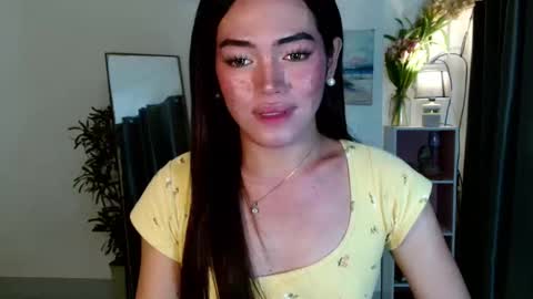 my beautiful cris online show from October 9, 4:43 am