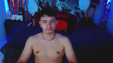 CRISANDMERY online show from October 24, 7:49 am