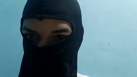 crishot1125 online show from February 6, 2:09 pm