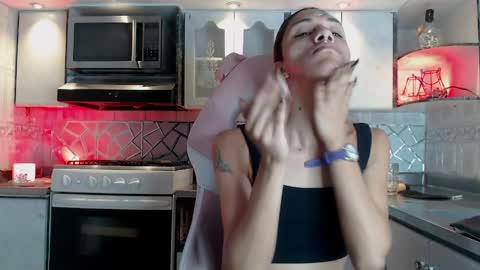 Cristina Onazis online show from March 24, 6:02 pm