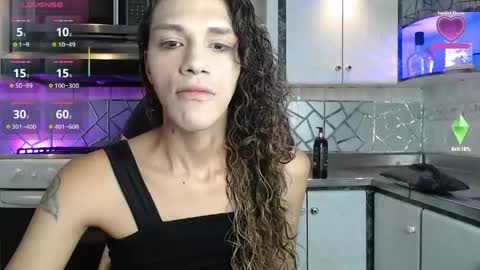 Cristina Onazis online show from May 10, 5:40 pm