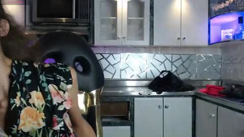 Cristina Onazis online show from May 13, 5:43 pm