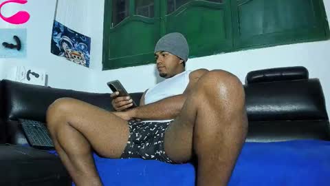 yereimis y jaider  online show from December 19, 2:07 am