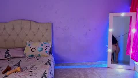 cristal online show from May 20, 8:04 pm