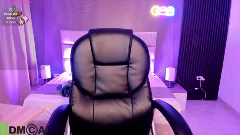 Snapshot of cristal__adams chatting on October 7, 12:35 pm cristal__adams online show from October 7, 12:35 pm