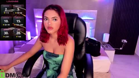 Snapshot of cristal__adams chatting on October 13, 12:05 pm cristal__adams online show from October 13, 12:05 pm