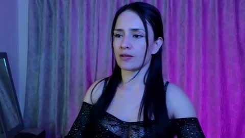 Snapshot of cristal_hilton_10 chatting on February 22, 1:18 am Alejandra from Wednesday to Saturday from 1000 pm to 400 am Colombian hour online show from February 22, 1:18 am