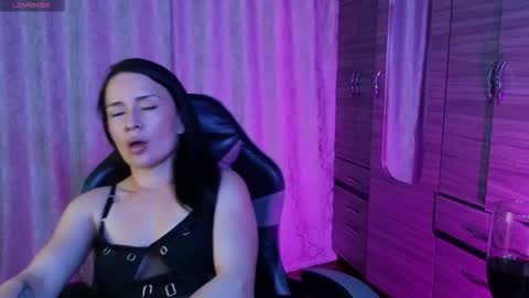 Snapshot of cristal_hilton_10 chatting on March 1, 1:51 am Alejandra from Wednesday to Saturday from 1000 pm to 400 am Colombian hour online show from March 1, 1:51 am