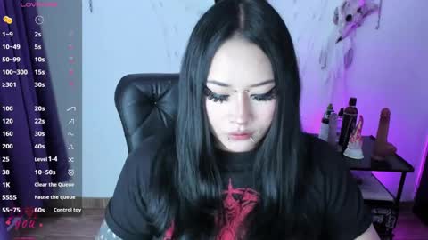 Cris online show from March 5, 11:17 am