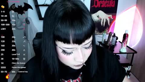 Cris online show from March 10, 9:53 pm