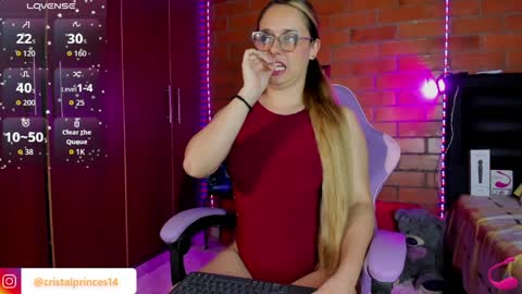 Cristal online show from April 4, 5:27 am