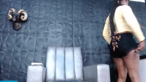 Snapshot of cristal_smith06 chatting on October 3, 11:07 am Hanna online show from October 3, 11:07 am