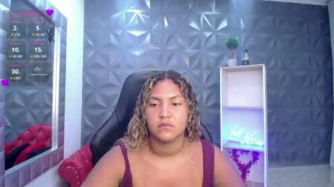 Cristal online show from May 3, 11:44 pm