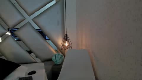 Snapshot of cristalevans_vc chatting on October 6, 1:58 am cristalevans_vc online show from October 6, 1:58 am