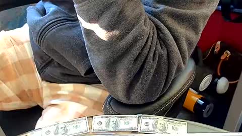 Snapshot of cristiano_ronaldo_sexy_man chatting on February 19, 1:01 am Cristiano Ronaldo sexy man online show from February 19, 1:01 am