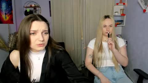 Snapshot of cristin_kisses chatting on May 13, 8:44 am Christin online show from May 13, 8:44 am