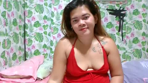 Snapshot of cristine316 chatting on February 4, 2:28 am cristine316 online show from February 4, 2:28 am