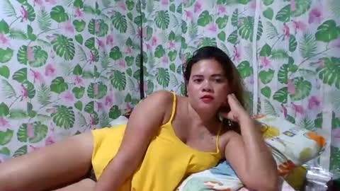 Snapshot of cristine316 chatting on February 6, 9:22 am cristine316 online show from February 6, 9:22 am