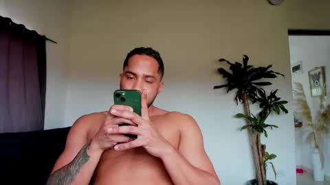 Cristian online show from April 30, 6:36 pm