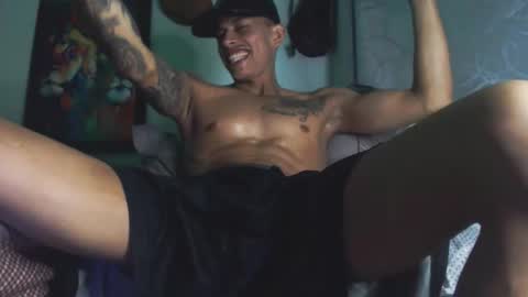 Snapshot of cristofer_dick5511 chatting on September 13, 9:09 am criistofer online show from September 13, 9:09 am