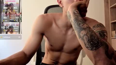 cristopher23  online show from November 5, 4:07 pm