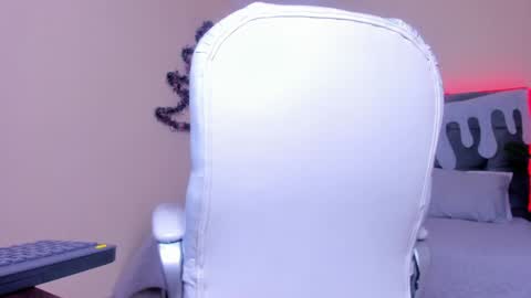 Cristopher online show from December 18, 3:55 pm