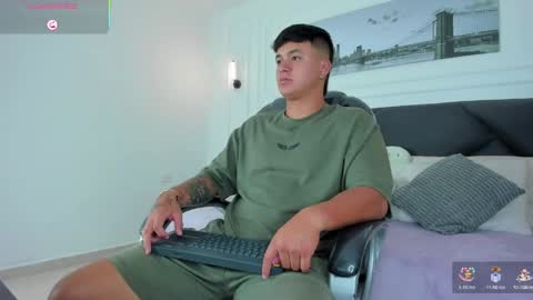 Cristopher online show from May 14, 12:45 pm