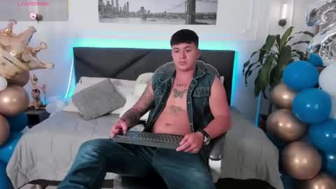 Cristopher online show from May 20, 12:44 pm