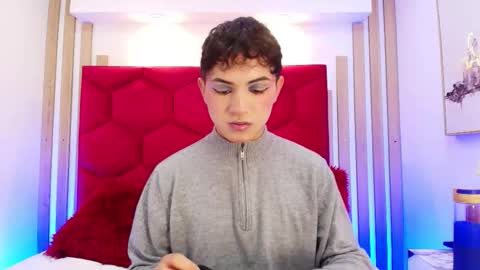 Snapshot of cristopher_wild chatting on March 13, 7:53 pm Cristopher online show from March 13, 7:53 pm