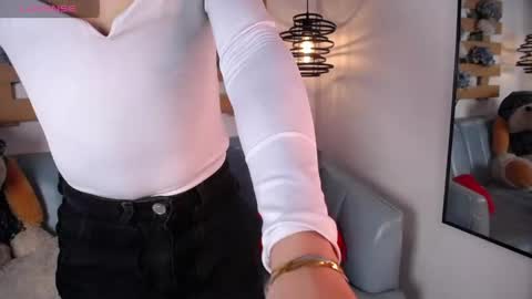 Cristopher  online show from May 12, 9:01 pm