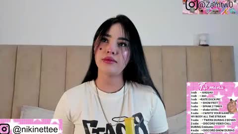 Snapshot of cristtal_fox chatting on September 29, 3:33 am Cristtal online show from September 29, 3:33 am