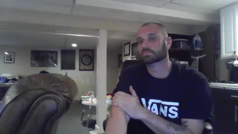 Snapshot of crm400 chatting on October 8, 12:08 am billybasement online show from October 8, 12:08 am