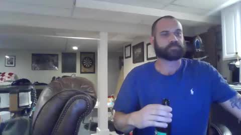 Snapshot of crm400 chatting on November 2, 2:47 am billybasement online show from November 2, 2:47 am