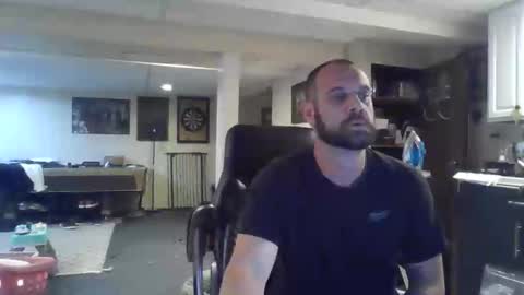 Snapshot of crm400 chatting on May 30, 1:57 am billybasement online show from May 30, 1:57 am