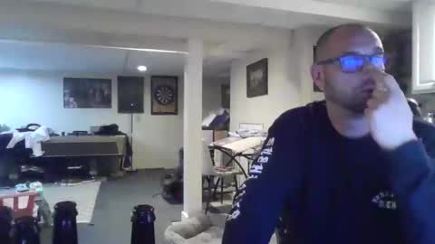 Snapshot of crm400 chatting on June 3, 1:41 am billybasement online show from June 3, 1:41 am