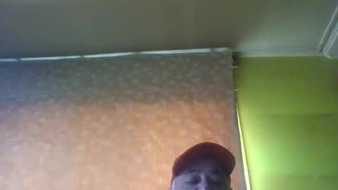 Snapshot of crmperez chatting on February 14, 8:15 pm crmperez online show from February 14, 8:15 pm