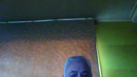 Snapshot of crmperez chatting on March 1, 10:10 pm crmperez online show from March 1, 10:10 pm