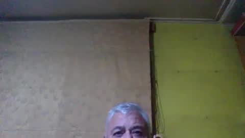 crmperez online show from March 3, 1:23 am