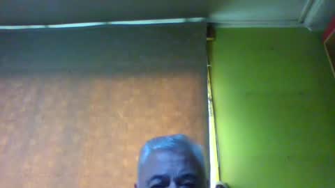 crmperez online show from July 17, 5:40 pm