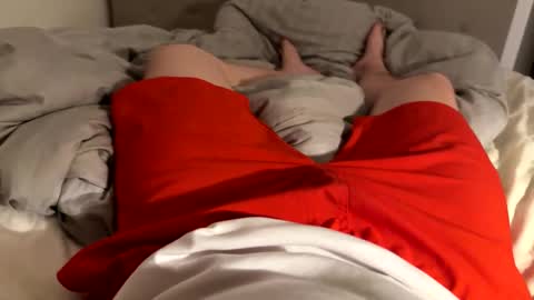 Snapshot of crn1994 chatting on March 15, 10:27 pm crn1994 online show from March 15, 10:27 pm