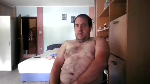 Snapshot of crodick1 chatting on July 2, 7:25 am smallcookboy online show from July 2, 7:25 am