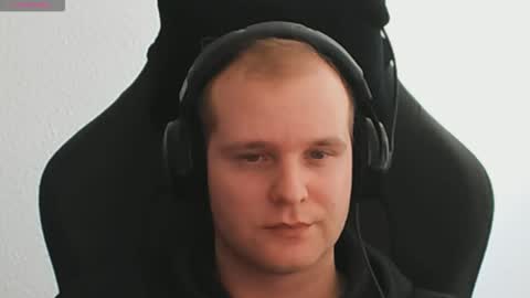 Snapshot of croissant911 chatting on March 10, 8:41 am Anderson online show from March 10, 8:41 am