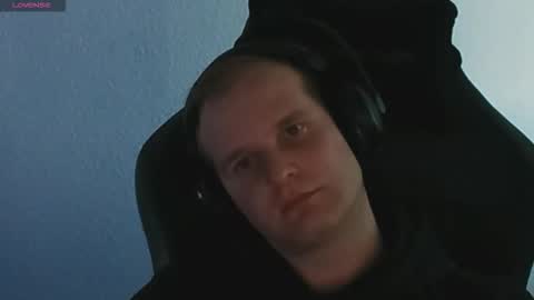 Snapshot of croissant911 chatting on March 18, 2:09 pm Anderson online show from March 18, 2:09 pm