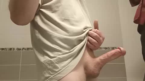 Snapshot of cronma chatting on February 23, 4:04 pm cronma online show from February 23, 4:04 pm