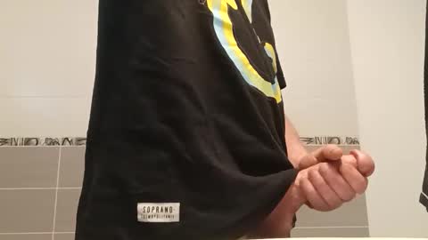 Snapshot of cronma chatting on March 19, 4:11 pm cronma online show from March 19, 4:11 pm