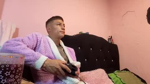 cronos_hot_888 online show from March 21, 8:30 am