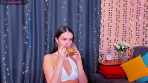xx Amina xx online show from May 4, 7:26 am