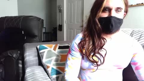 Snapshot of crossdressercrowe chatting on June 8, 10:43 pm Insta theramonacrowecd online show from June 8, 10:43 pm