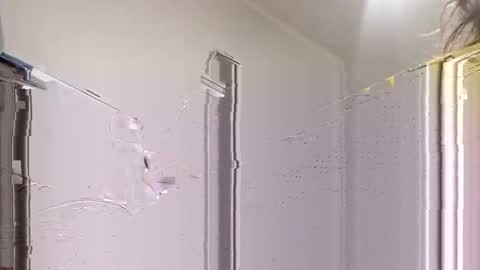 crowenick49 online show from November 23, 1:33 pm