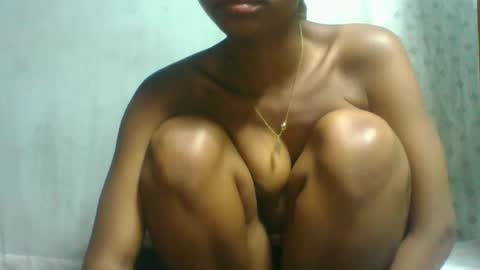 Snapshot of crush069 chatting on December 13, 8:04 pm crush069 online show from December 13, 8:04 pm